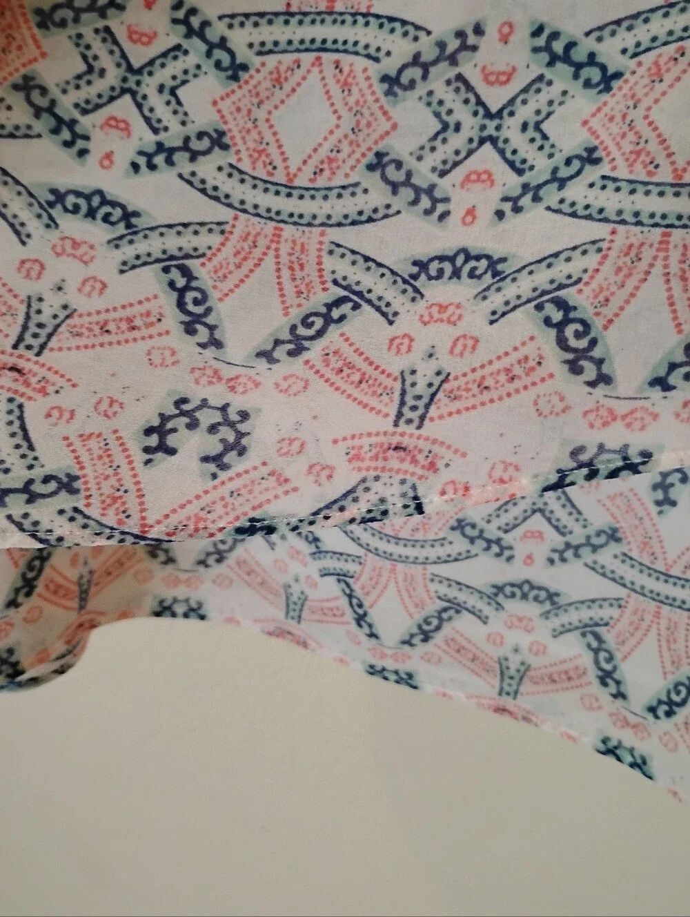 Used Cabi Layered Top - Picture 4 of 5